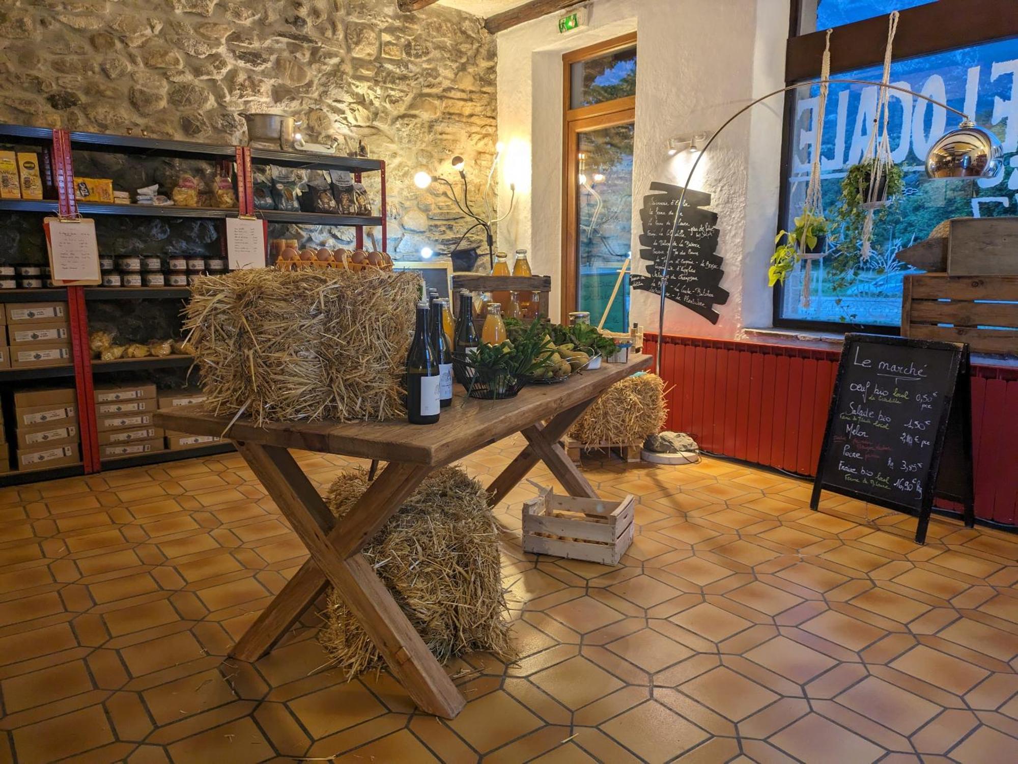 L'Auberge D'Eygliers エクステリア 写真